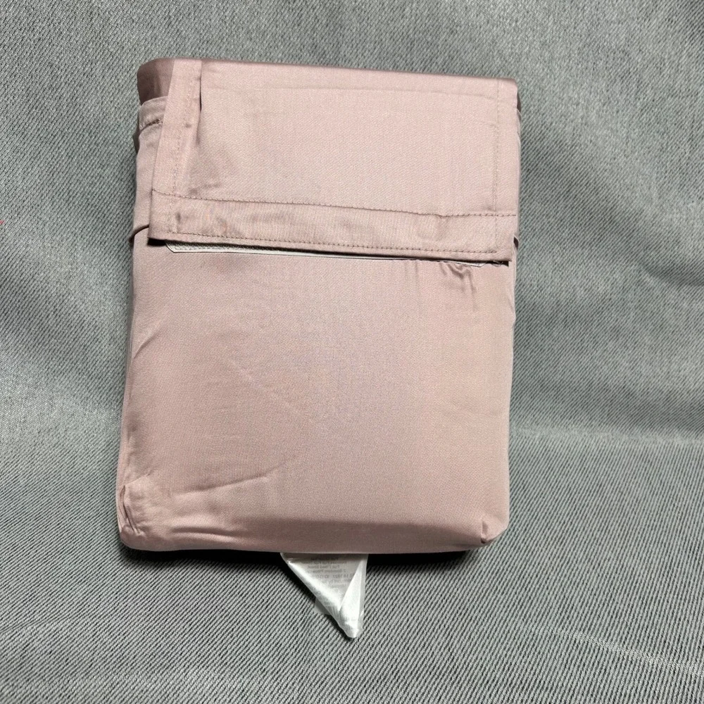 Full 320 Thread Count Cool TENCEL Lyocell Sheet Set Rose Ash Threshold 4 Piece